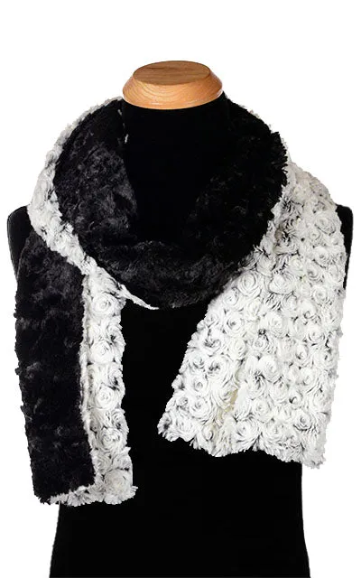 Men's Classic Scarf - Two-Tone, Rosebud Faux Fur