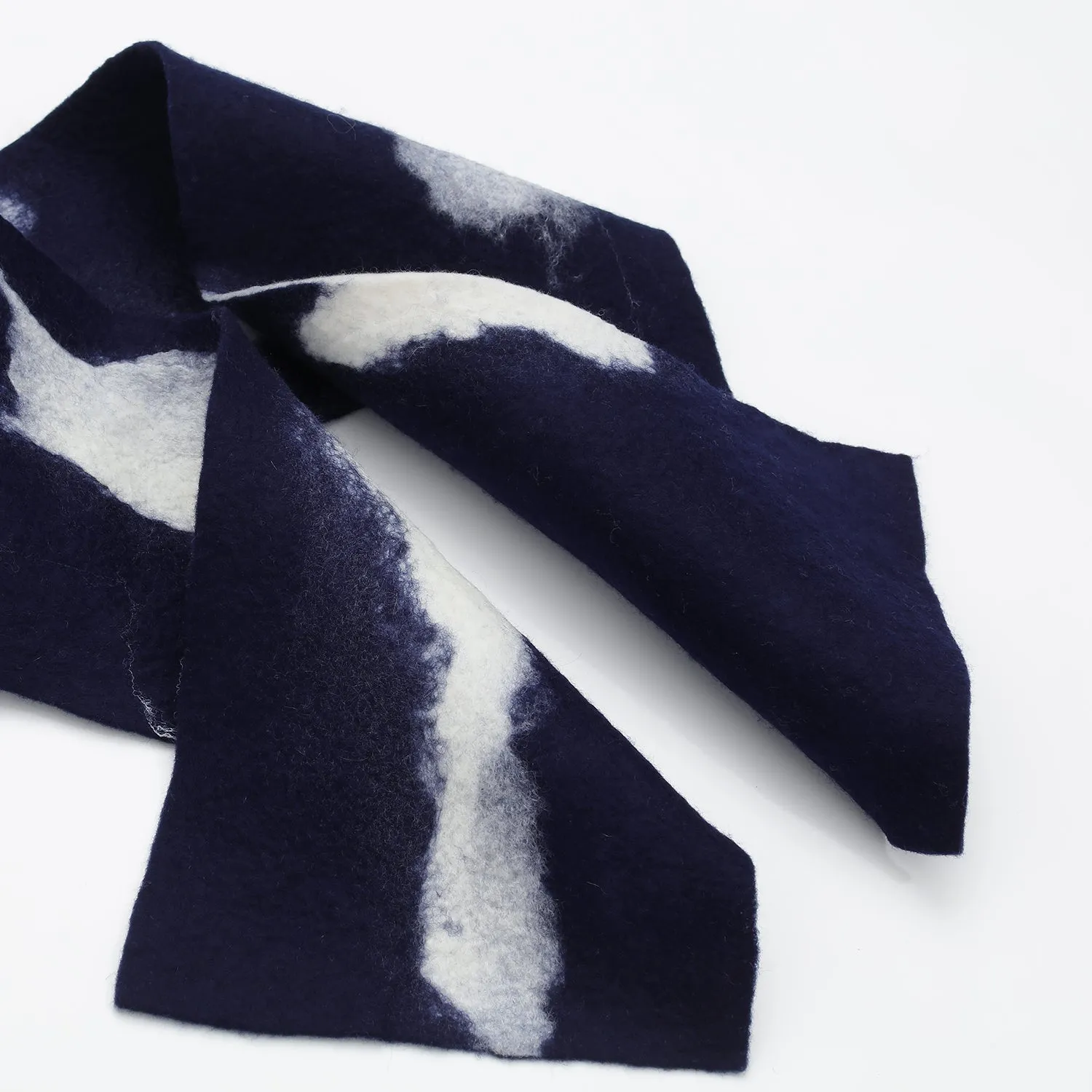 MONGOLIA CLOUD Handcrafted cashmere felt scarf