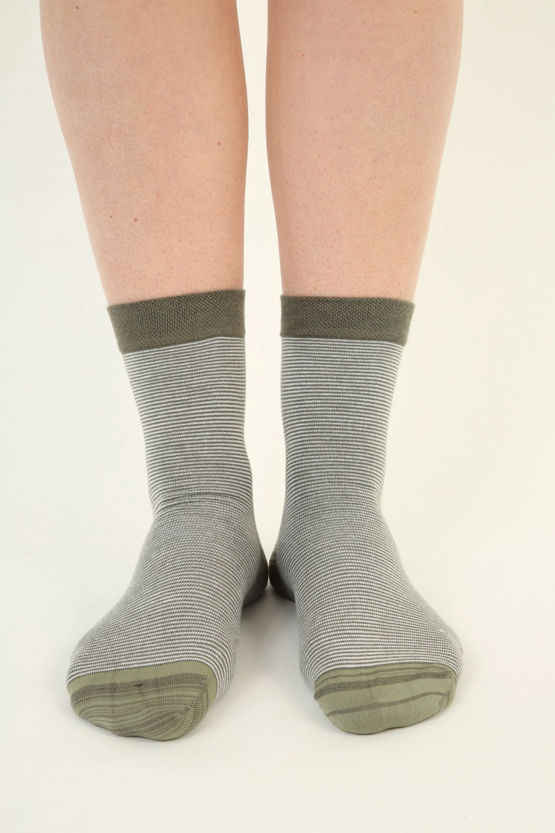 Seamless Striped Bamboo Socks - 6 pairs