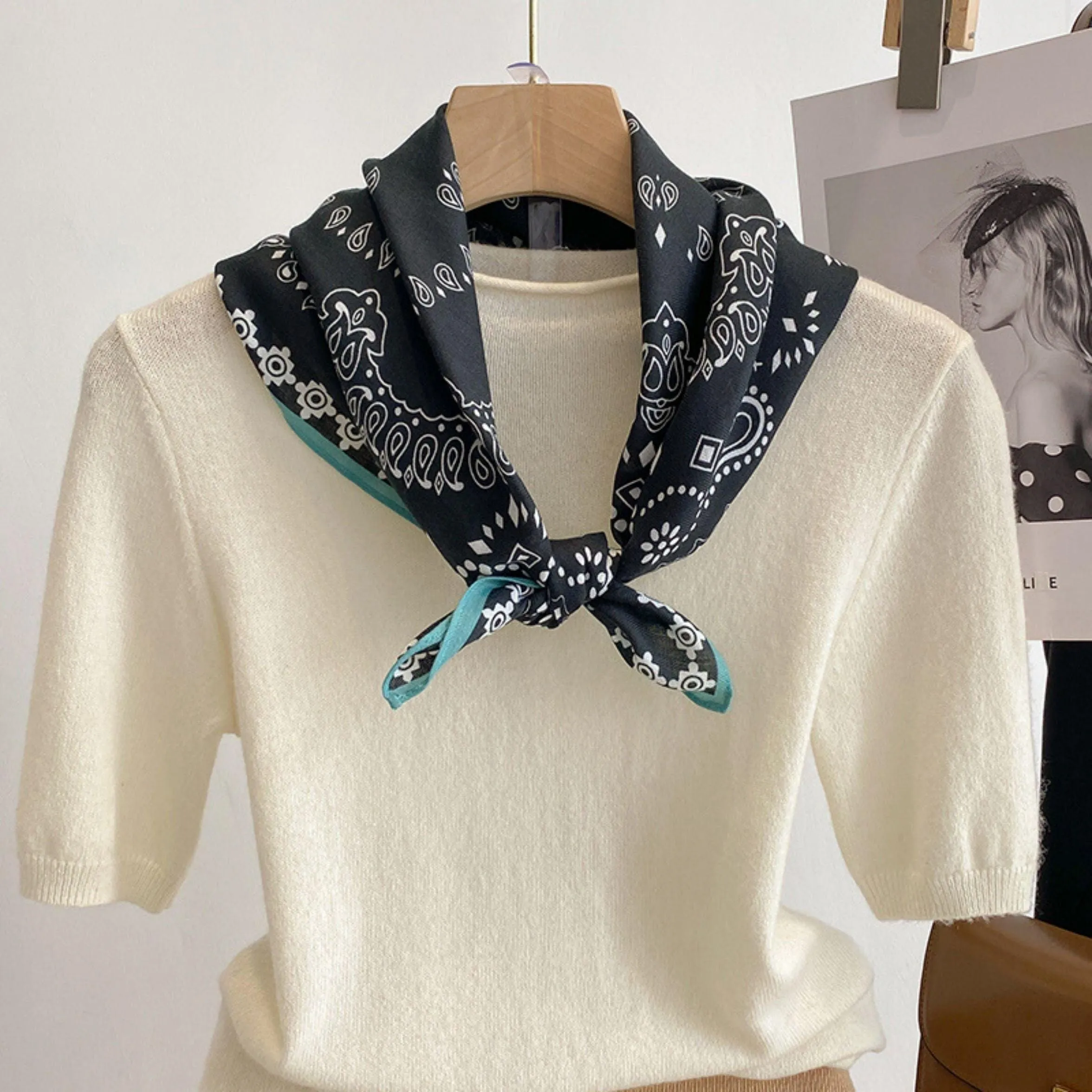 Versatile Beauty: Cotton and Linen Texture Ladies Neckerchief and Dual-Purpose Shawl